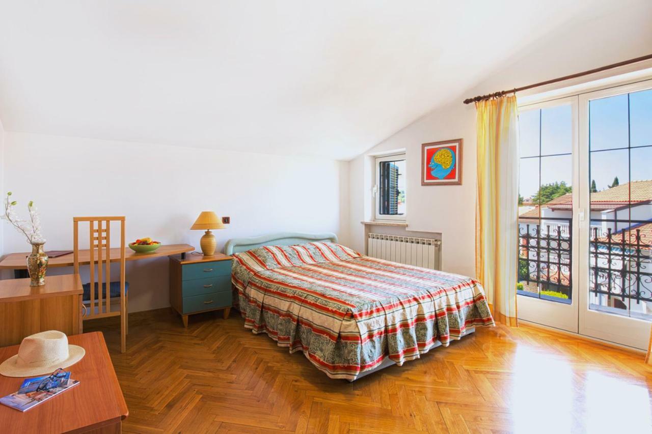 Villa Sveta Eufemija - Bed And Breakfast Rovinj Bagian luar foto